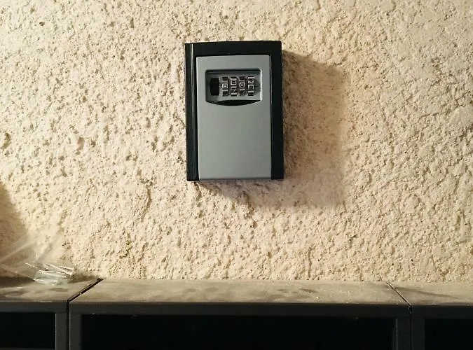 Au Pied De La Cite Carcassonne